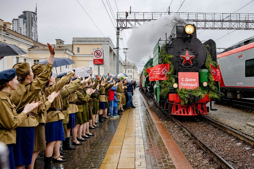 Эшелон Победы в пути: в Тюмени всех желающих ждёт уникальный ретро-поезд